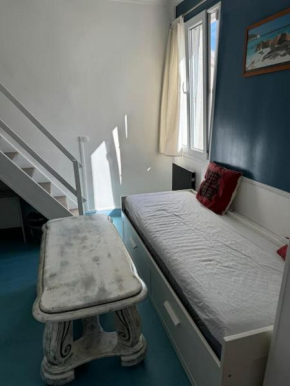 Duplex cozy avec entrée autonome, proche bus